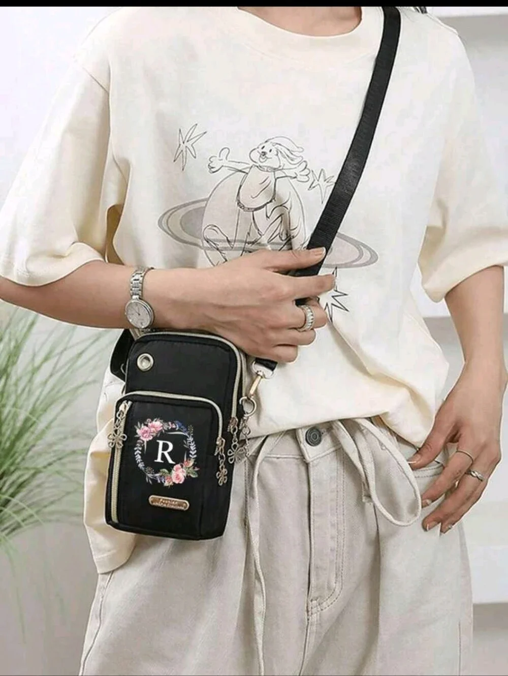 Black Minimalist Letter Design Mini Crossbody Bag With Phone pocket And Wallet